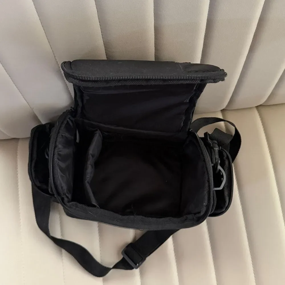 Unbranded this sleek